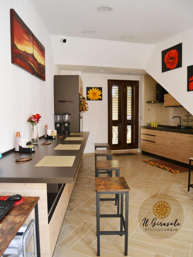 Il Girasole Hotel Porto Torres Exterior photo